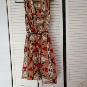 Dejavu aztec style dress